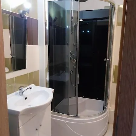 Krasny V Centre Roznavy Apartmán Rožňava