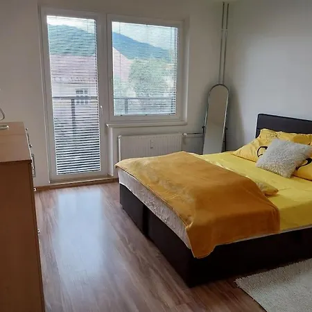 Krasny V Centre Roznavy Рожнява